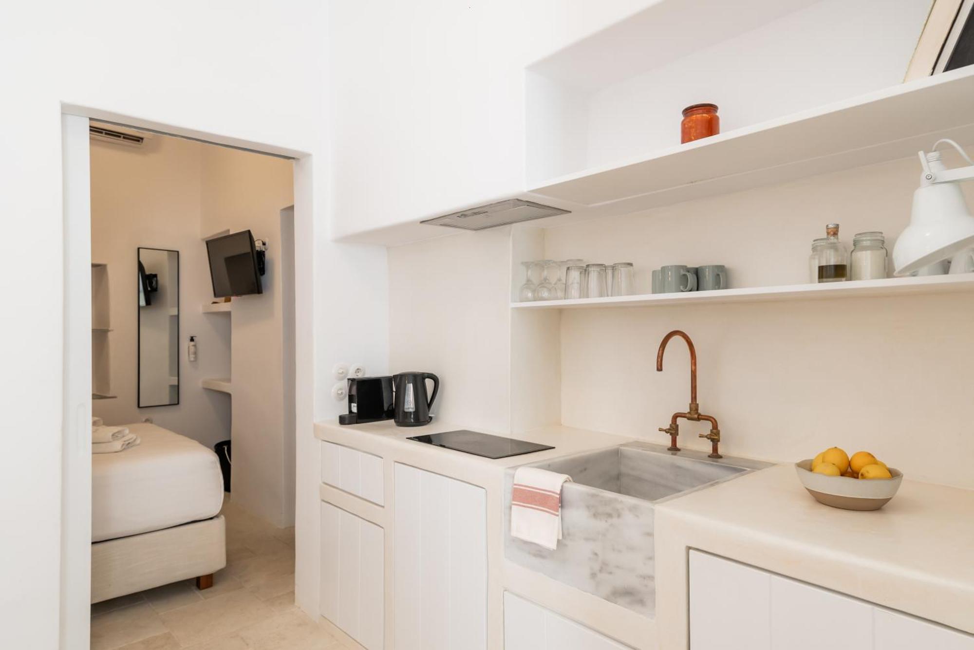 Aniko Suites White Alley Mykonos Town Exteriör bild